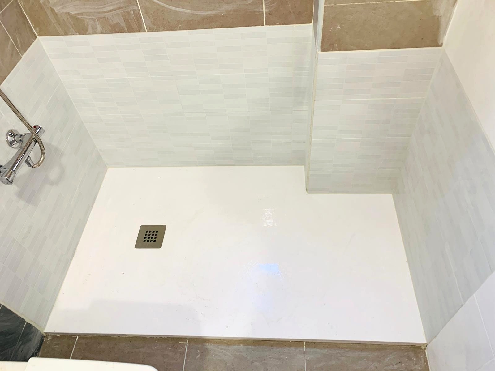 Cambio de bañera por ducha accesible