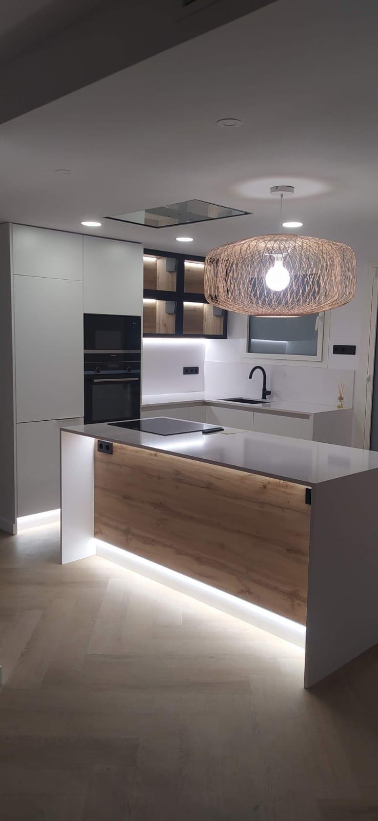 Cocinas con Isla - Reforma de cocina Barcelona - Reformes Bonilla