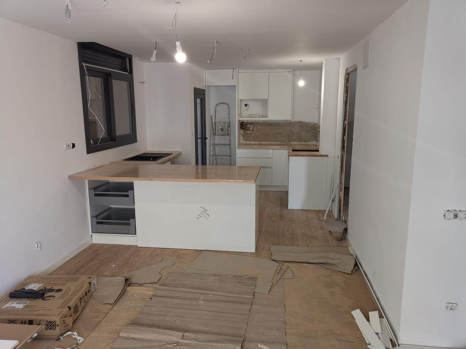 Reforma integral completa en Gràcia Barcelona - Transformación total del hogar